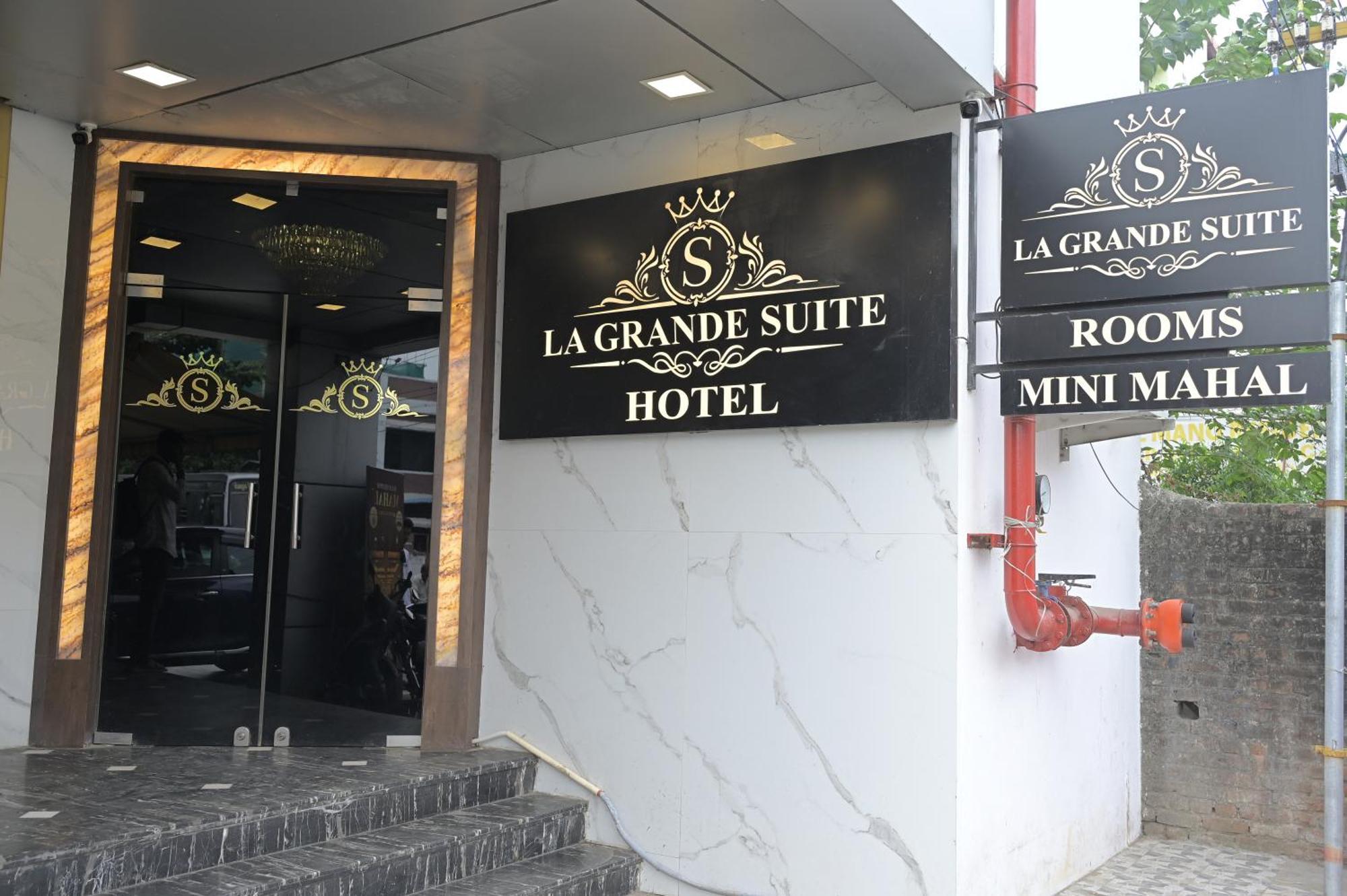 La Grande Suite กาไรกาล ภายนอก รูปภาพ