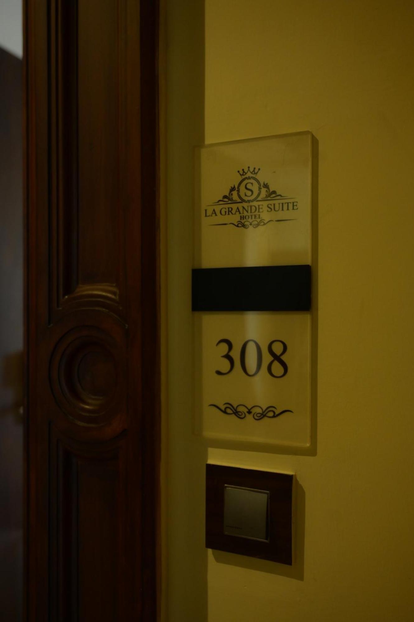 La Grande Suite กาไรกาล ภายนอก รูปภาพ